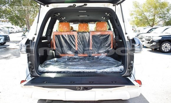 Buy Import Lexus LX White Car in Import - Dubai in Attapeu Province Buy Import Lexus LX White Car in Import - Dubai in Attapeu Province
