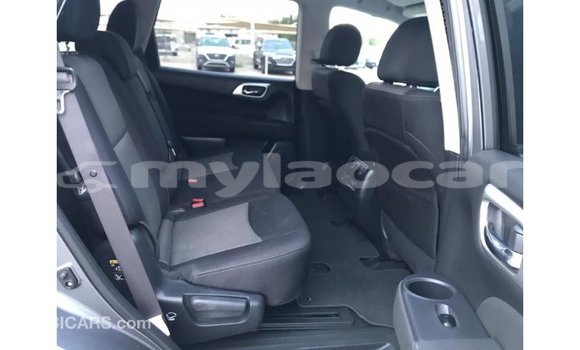 Buy Import Nissan Pathfinder Other Car in Import - Dubai in Attapeu Province Buy Import Nissan Pathfinder Other Car in Import - Dubai in Attapeu Province