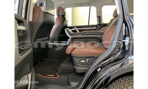 Buy Import Toyota Land Cruiser Black Car in Import - Dubai in Attapeu Province Buy Import Toyota Land Cruiser Black Car in Import - Dubai in Attapeu Province