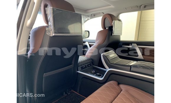 Buy Import Toyota Land Cruiser Black Car in Import - Dubai in Attapeu Province Buy Import Toyota Land Cruiser Black Car in Import - Dubai in Attapeu Province