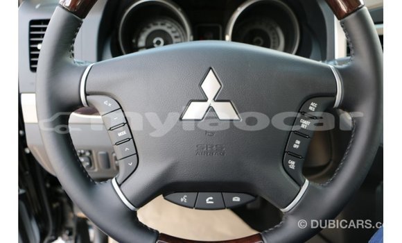 Buy Import Mitsubishi Pajero Black Car in Import - Dubai in Attapeu Province Buy Import Mitsubishi Pajero Black Car in Import - Dubai in Attapeu Province
