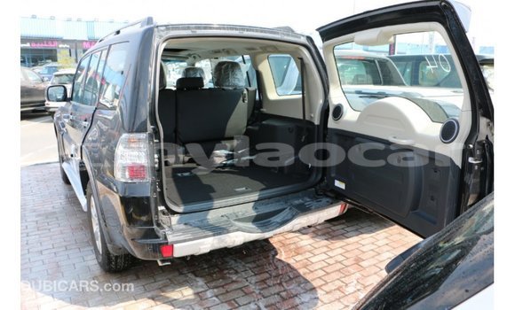 Buy Import Mitsubishi Pajero Black Car in Import - Dubai in Attapeu Province Buy Import Mitsubishi Pajero Black Car in Import - Dubai in Attapeu Province