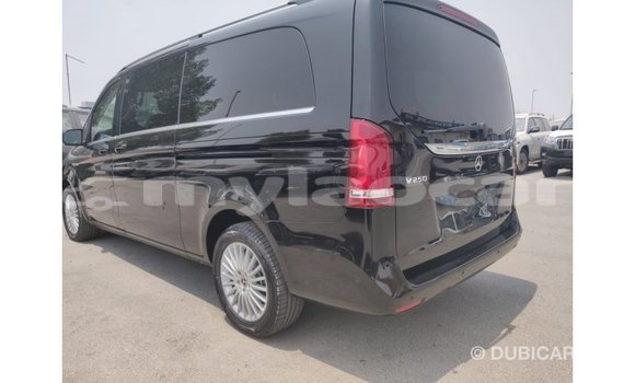 Buy Import Mercedes-Benz 250 Black Car in Import - Dubai in Attapeu Province Buy Import Mercedes-Benz 250 Black Car in Import - Dubai in Attapeu Province
