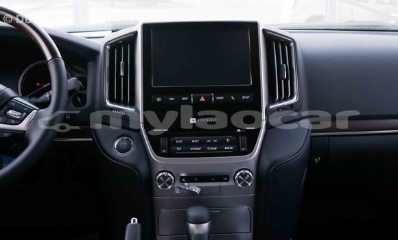 Buy Import Toyota Land Cruiser Black Car in Import - Dubai in Attapeu Province Buy Import Toyota Land Cruiser Black Car in Import - Dubai in Attapeu Province