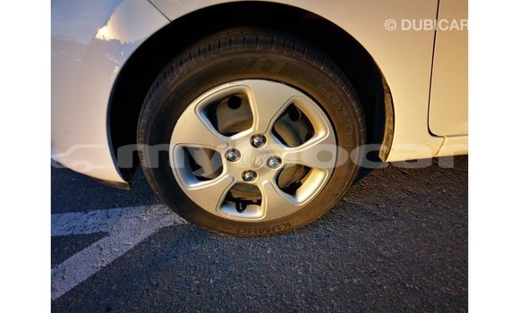 Acheter Import Voiture Kia Picanto Blanc à Import - Dubai, Attapeu Province Acheter Import Voiture Kia Picanto Blanc à Import - Dubai, Attapeu Province