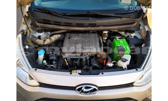 Acheter Import Voiture Hyundai i10 Autre à Import - Dubai, Attapeu Province Acheter Import Voiture Hyundai i10 Autre à Import - Dubai, Attapeu Province