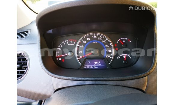 Acheter Import Voiture Hyundai i10 Autre à Import - Dubai, Attapeu Province Acheter Import Voiture Hyundai i10 Autre à Import - Dubai, Attapeu Province