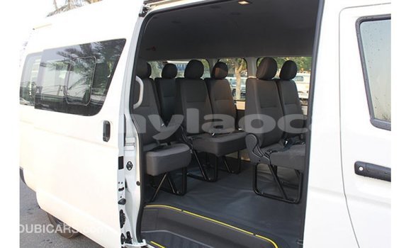 Buy Import Toyota Hiace White Car in Import - Dubai in Attapeu Province Buy Import Toyota Hiace White Car in Import - Dubai in Attapeu Province