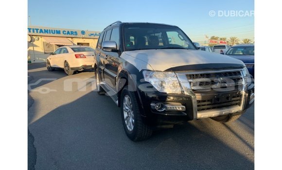 Buy Import Mitsubishi Pajero Black Car in Import - Dubai in Attapeu Province Buy Import Mitsubishi Pajero Black Car in Import - Dubai in Attapeu Province
