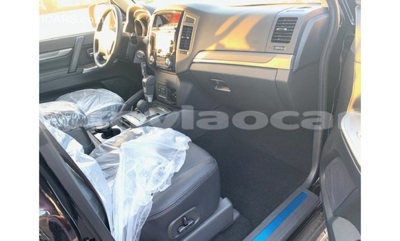 Buy Import Mitsubishi Pajero Black Car in Import - Dubai in Attapeu Province Buy Import Mitsubishi Pajero Black Car in Import - Dubai in Attapeu Province