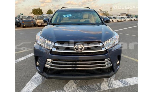 Buy Import Toyota Highlander Blue Car in Import - Dubai in Attapeu Province Buy Import Toyota Highlander Blue Car in Import - Dubai in Attapeu Province