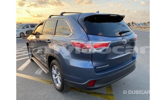 Buy Import Toyota Highlander Blue Car in Import - Dubai in Attapeu Province Buy Import Toyota Highlander Blue Car in Import - Dubai in Attapeu Province