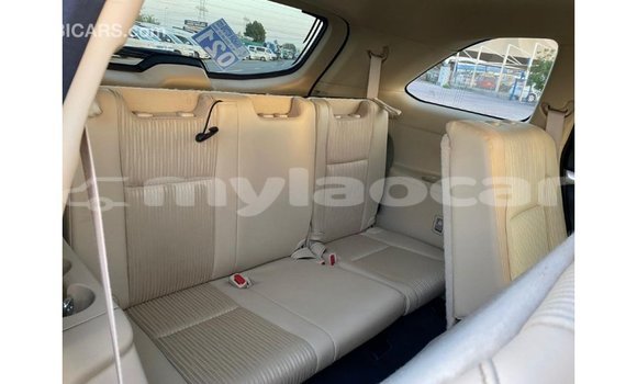 Buy Import Toyota Highlander Blue Car in Import - Dubai in Attapeu Province Buy Import Toyota Highlander Blue Car in Import - Dubai in Attapeu Province