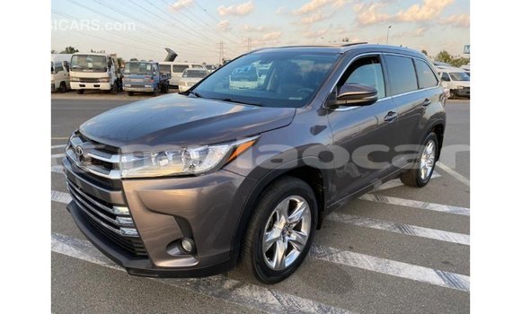 Buy Import Toyota Highlander Other Car in Import - Dubai in Attapeu Province Buy Import Toyota Highlander Other Car in Import - Dubai in Attapeu Province