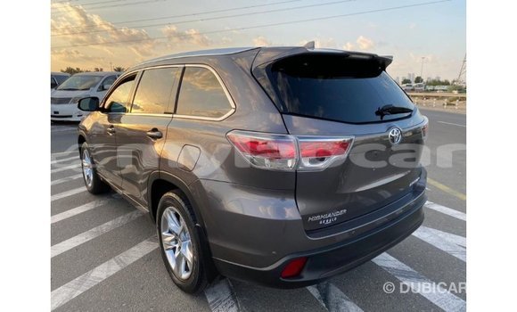 Buy Import Toyota Highlander Other Car in Import - Dubai in Attapeu Province Buy Import Toyota Highlander Other Car in Import - Dubai in Attapeu Province