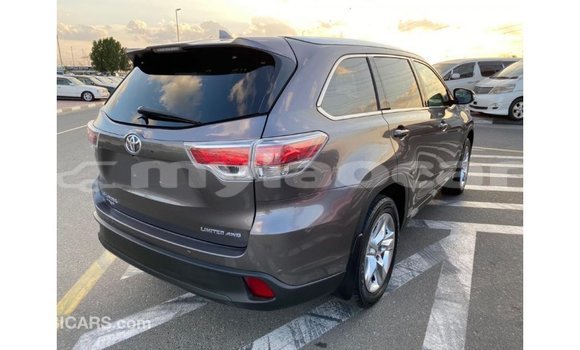 Buy Import Toyota Highlander Other Car in Import - Dubai in Attapeu Province Buy Import Toyota Highlander Other Car in Import - Dubai in Attapeu Province