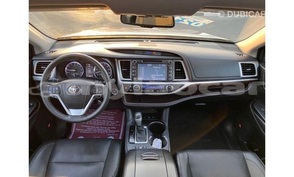 Buy Import Toyota Highlander Other Car in Import - Dubai in Attapeu Province Buy Import Toyota Highlander Other Car in Import - Dubai in Attapeu Province