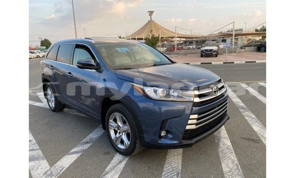 Buy Import Toyota Highlander Blue Car in Import - Dubai in Attapeu Province Buy Import Toyota Highlander Blue Car in Import - Dubai in Attapeu Province
