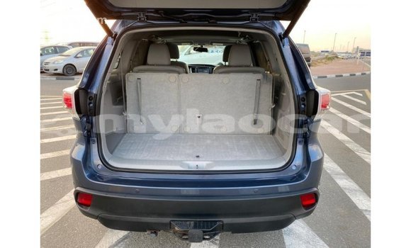 Buy Import Toyota Highlander Blue Car in Import - Dubai in Attapeu Province Buy Import Toyota Highlander Blue Car in Import - Dubai in Attapeu Province