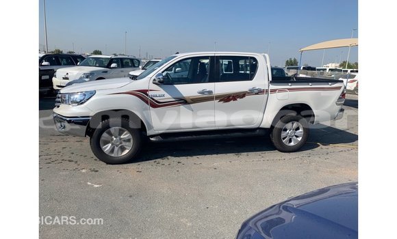 Buy Import Toyota Hilux White Car in Import - Dubai in Attapeu Province Buy Import Toyota Hilux White Car in Import - Dubai in Attapeu Province