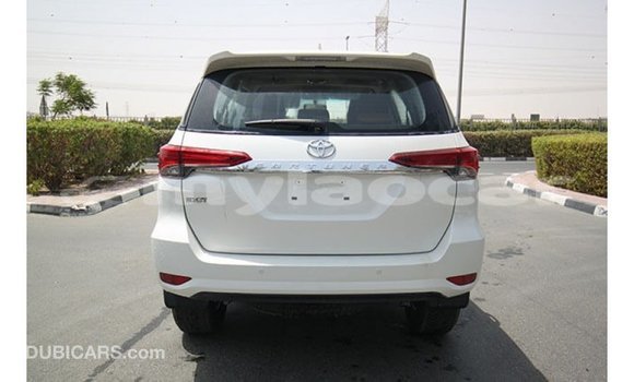 ຊື້ ການ ນຳ ເຂົ້າ Toyota Fortuner White ລົດ ໃນ Import - Dubai ໃນ Attapeu Province ຊື້ ການ ນຳ ເຂົ້າ Toyota Fortuner White ລົດ ໃນ Import - Dubai ໃນ Attapeu Province