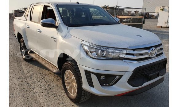 Buy Import Toyota Hilux White Car in Import - Dubai in Attapeu Province Buy Import Toyota Hilux White Car in Import - Dubai in Attapeu Province
