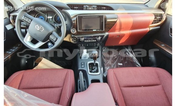 Buy Import Toyota Hilux White Car in Import - Dubai in Attapeu Province Buy Import Toyota Hilux White Car in Import - Dubai in Attapeu Province