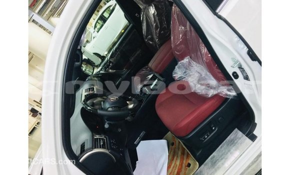 Acheter Import Voiture Lexus GX Blanc à Import - Dubai, Attapeu Province Acheter Import Voiture Lexus GX Blanc à Import - Dubai, Attapeu Province