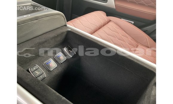 Buy Import Toyota Land Cruiser Black Car in Import - Dubai in Attapeu Province Buy Import Toyota Land Cruiser Black Car in Import - Dubai in Attapeu Province