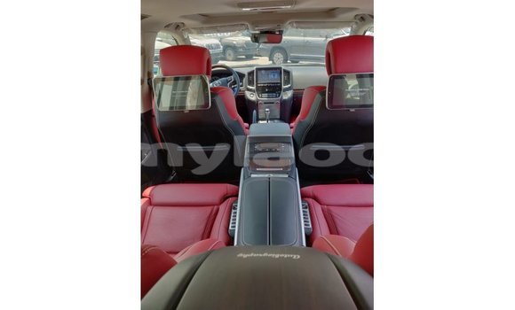 Buy Import Toyota Land Cruiser Red Car in Import - Dubai in Attapeu Province Buy Import Toyota Land Cruiser Red Car in Import - Dubai in Attapeu Province
