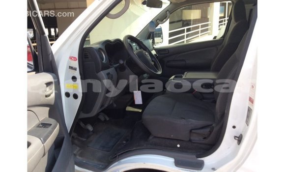 Acheter Import Utilitaire Nissan Evalia Blanc à Import - Dubai, Attapeu Province Acheter Import Utilitaire Nissan Evalia Blanc à Import - Dubai, Attapeu Province