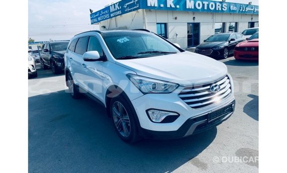 Buy Import Hyundai Santa Fe White Car in Import - Dubai in Attapeu Province Buy Import Hyundai Santa Fe White Car in Import - Dubai in Attapeu Province