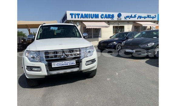 Buy Import Mitsubishi Pajero White Car in Import - Dubai in Attapeu Province Buy Import Mitsubishi Pajero White Car in Import - Dubai in Attapeu Province