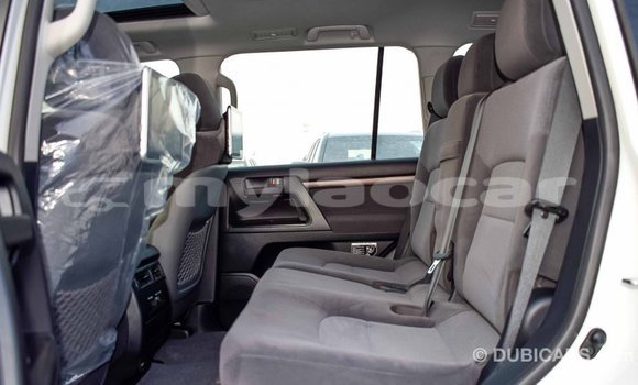 Buy Import Toyota Land Cruiser Other Car in Import - Dubai in Attapeu Province Buy Import Toyota Land Cruiser Other Car in Import - Dubai in Attapeu Province