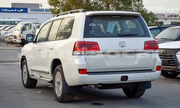 Buy Import Toyota Land Cruiser Other Car in Import - Dubai in Attapeu Province Buy Import Toyota Land Cruiser Other Car in Import - Dubai in Attapeu Province