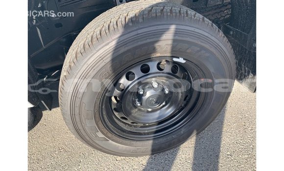 Buy Import Toyota Hilux White Car in Import - Dubai in Attapeu Province Buy Import Toyota Hilux White Car in Import - Dubai in Attapeu Province