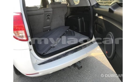 Buy Import Toyota 4Runner White Car in Import - Dubai in Attapeu Province Buy Import Toyota 4Runner White Car in Import - Dubai in Attapeu Province