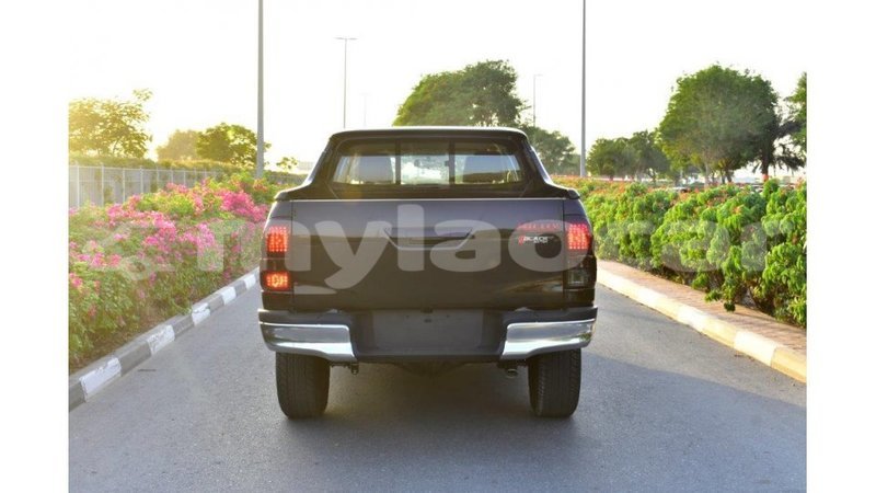 Big with watermark toyota hilux attapeu province import dubai 1964