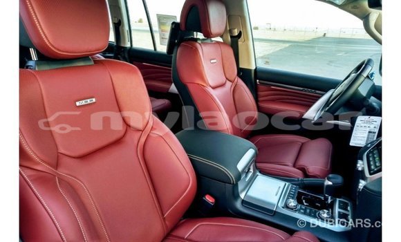 Buy Import Toyota Land Cruiser Black Car in Import - Dubai in Attapeu Province Buy Import Toyota Land Cruiser Black Car in Import - Dubai in Attapeu Province