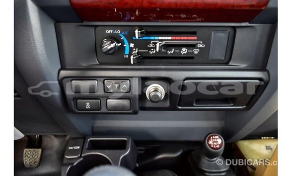 Acheter Import Voiture Toyota Land Cruiser Autre à Import - Dubai, Attapeu Province Acheter Import Voiture Toyota Land Cruiser Autre à Import - Dubai, Attapeu Province