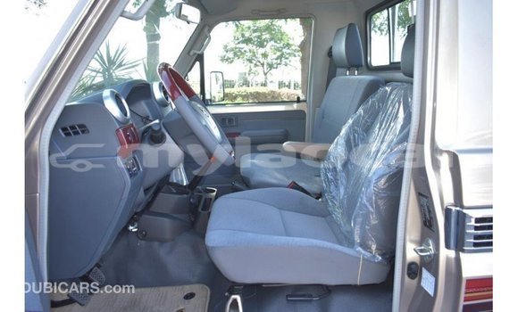 Buy Import Toyota Land Cruiser Other Car in Import - Dubai in Attapeu Province Buy Import Toyota Land Cruiser Other Car in Import - Dubai in Attapeu Province