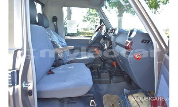 Buy Import Toyota Land Cruiser Other Car in Import - Dubai in Attapeu Province Buy Import Toyota Land Cruiser Other Car in Import - Dubai in Attapeu Province
