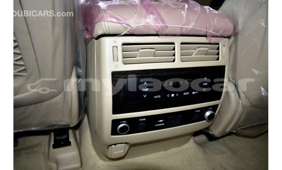 Buy Import Toyota Land Cruiser White Car in Import - Dubai in Attapeu Province Buy Import Toyota Land Cruiser White Car in Import - Dubai in Attapeu Province