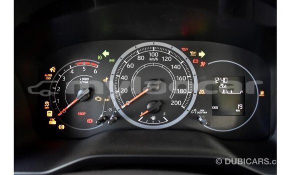 Acheter Import Voiture Toyota Hiace Blanc à Import - Dubai, Attapeu Province Acheter Import Voiture Toyota Hiace Blanc à Import - Dubai, Attapeu Province