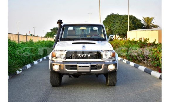 Buy Import Toyota Land Cruiser Other Car in Import - Dubai in Attapeu Province Buy Import Toyota Land Cruiser Other Car in Import - Dubai in Attapeu Province