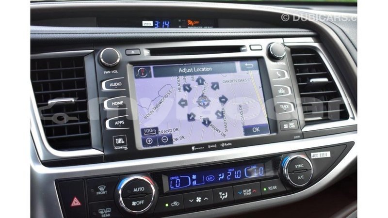 Big with watermark toyota highlander attapeu province import dubai 1975