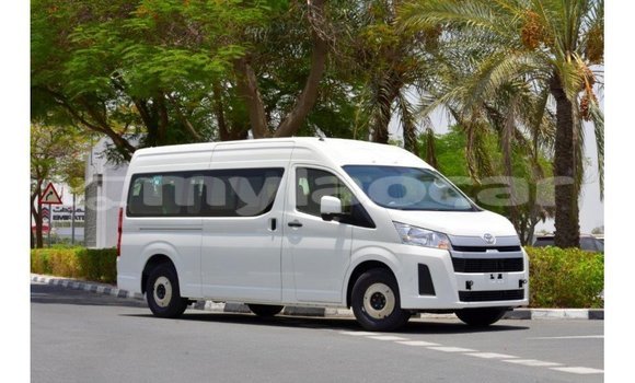Buy Import Toyota Hiace White Car in Import - Dubai in Attapeu Province Buy Import Toyota Hiace White Car in Import - Dubai in Attapeu Province