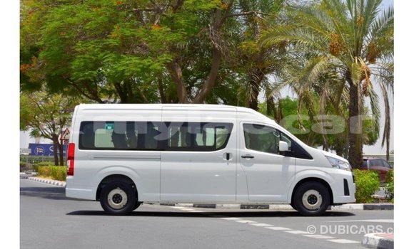Buy Import Toyota Hiace White Car in Import - Dubai in Attapeu Province Buy Import Toyota Hiace White Car in Import - Dubai in Attapeu Province