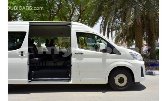 Buy Import Toyota Hiace White Car in Import - Dubai in Attapeu Province Buy Import Toyota Hiace White Car in Import - Dubai in Attapeu Province