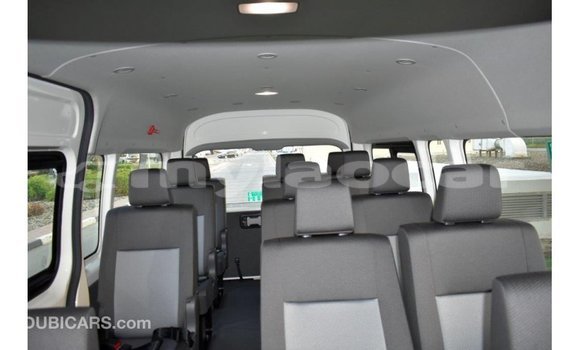 Buy Import Toyota Hiace White Car in Import - Dubai in Attapeu Province Buy Import Toyota Hiace White Car in Import - Dubai in Attapeu Province